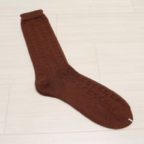 茶透かし編みソックス