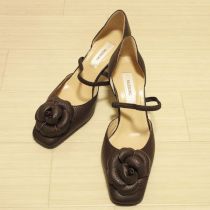 茶カメリア付き本革ストラップシューズ【LL】