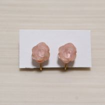 ピンク薔薇モチーフイヤリング