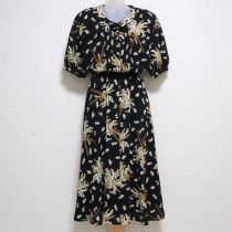 黒鈴蘭プリントポリワンピース