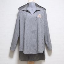 黒ギンガムくまフード付きブラウス