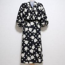 黒くちなしポリワンピ―ス