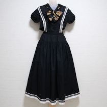 黒くまリボンセーラーワンピース&エプロンスカート