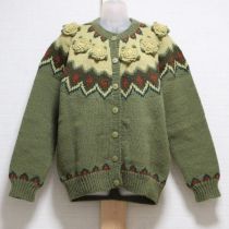 薄荷系花モチーフ丸ヨークカーディガン