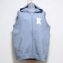 ブルーグレーロゴ刺繍フード付きニットベスト【L】