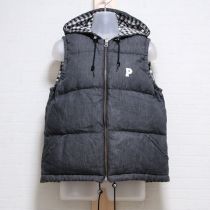 黒ロゴリバーシブルダウンベスト