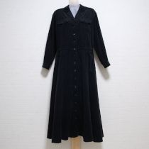 黒コーデュロイワンピース