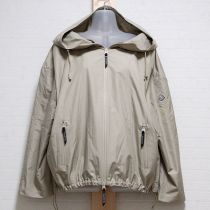 ベージュWファスナージャンパー