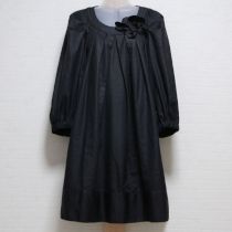 黒花コサージュ付きチュニック【9号】