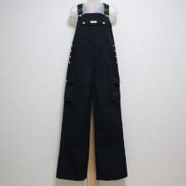黒金ボタンオーバーオール