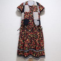 黒系チェリーチェック使いワンピース&パッチワークベスト