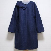紺リボン付きコート