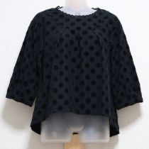 黒フロッキー水玉カットソー
