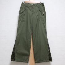 カーキジップスリット裾ピコフリルパンツ【M】