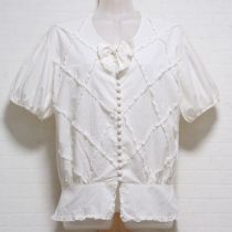 生成レース使いローンペプラムブラウス