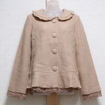 ベージュレース使いジャケット