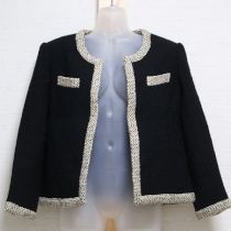 黒パイピングジャケット