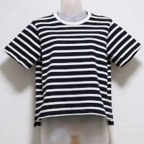 黒ボーダーTシャツ