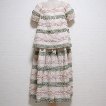 生成ミックスフリルブラウス&スカート