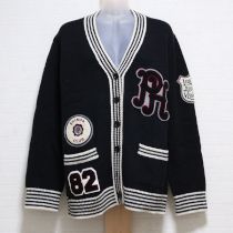 黒ワッペンニットカーディガン