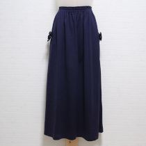 紺ロゴリボン付きカットソースカート