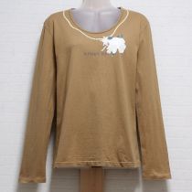ベージュくちなしパール長Tシャツ