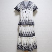 生成刺繍入りブラウス&スカート【11号】