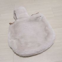 ピンクベージュ系ファーバッグ