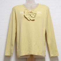 黄リボン付き長Tシャツ