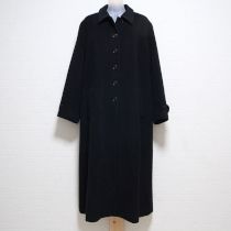 黒アンゴラロングコート