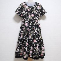黒薔薇の森レイヤー風ローンワンピース