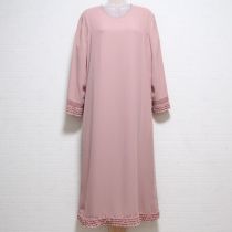 【ゆったり】ピンクフリル使いジョーゼットワンピース