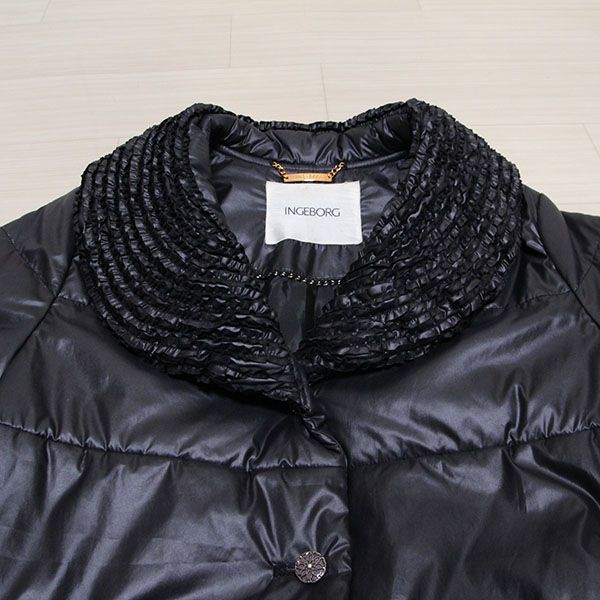 ピンクハウス/インゲボルグ ブラック襟コート素材表ポリエステル