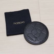 黒カメリア革ミラー