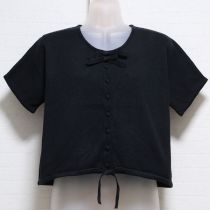 黒ロゴ入りニットカーディガン