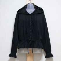 黒フード付きフリルペプラムローンブラウス
