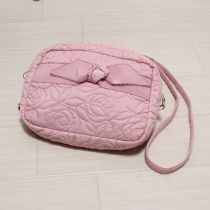 ピンク薔薇刺繍ショルダーバッグ