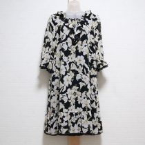 黒ゆり柄シフォンワンピース【9号】