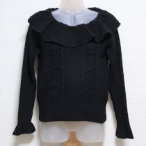 黒模様編みセーター