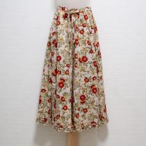 ベージュ系野薔薇スカート