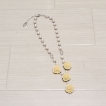 薔薇パールネックレス