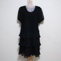 黒ジョーゼット段々フリルカットソーチュニック【9号】