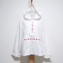 【ゆったり】オフ白刺繍入りフード付きブラウス