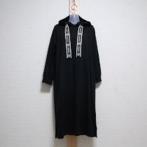 黒カットソーフーディワンピース