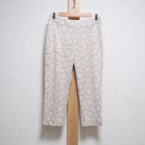 ベージュ系総レースパンツ