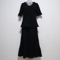 黒フリル使い起毛カットソーセットアップ【M】