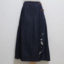 紺花刺繍デニムキルトスカート