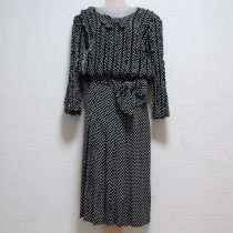 黒はしごレース使い水玉ワンピースサッシュ付き