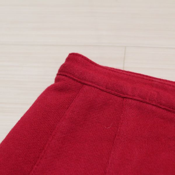 赤クローバーボタンスウェットスカート