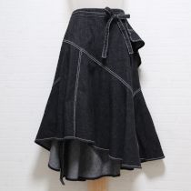 黒デニム巻スカート